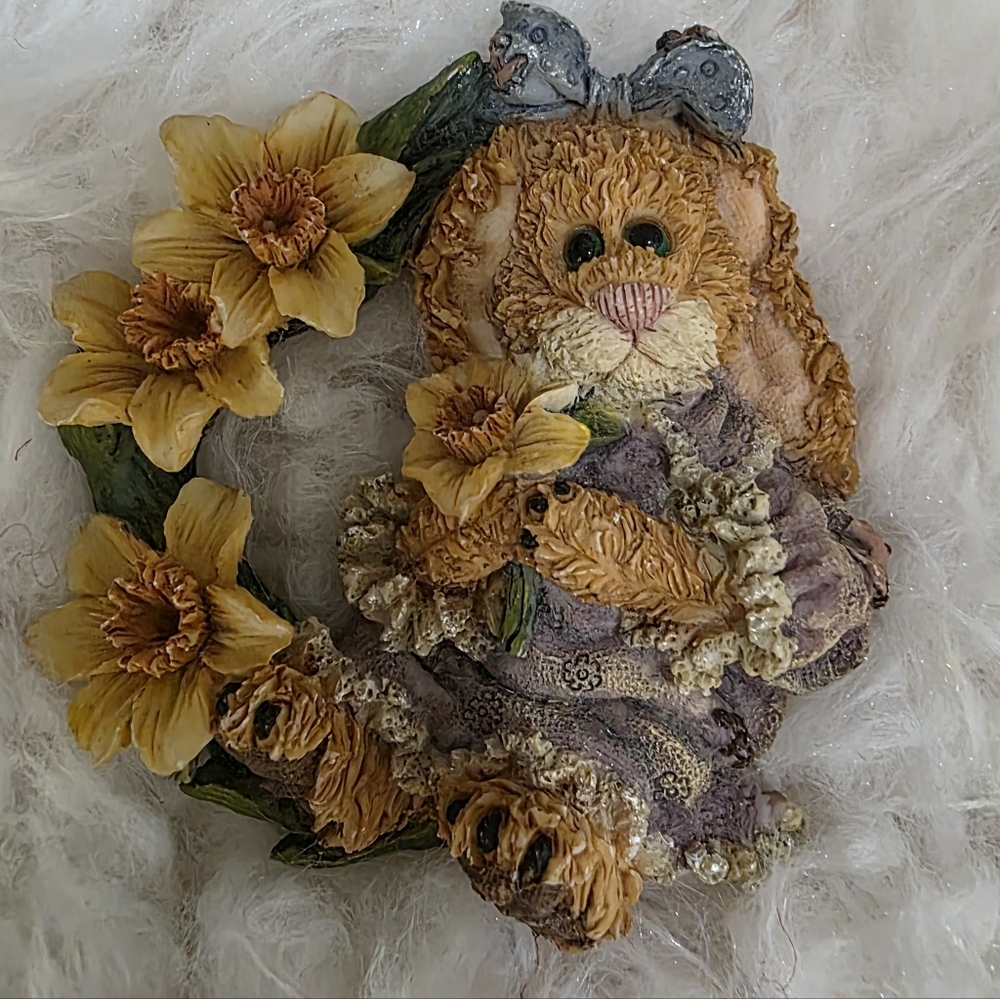 Elegant Rhinestone Brooch - Picture 5 of 7